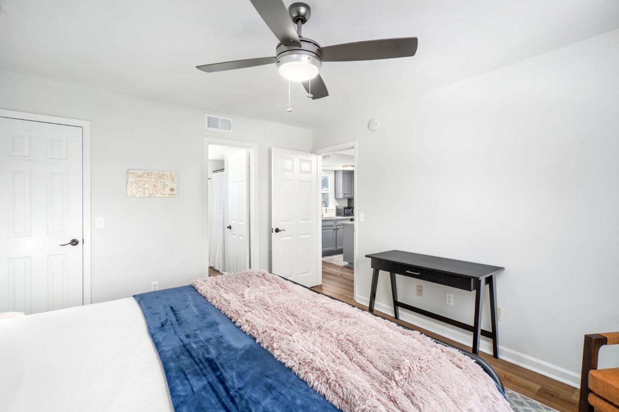 Ferienwohnung Remodeled And New - Walk To Downtown Auburn Exterior foto