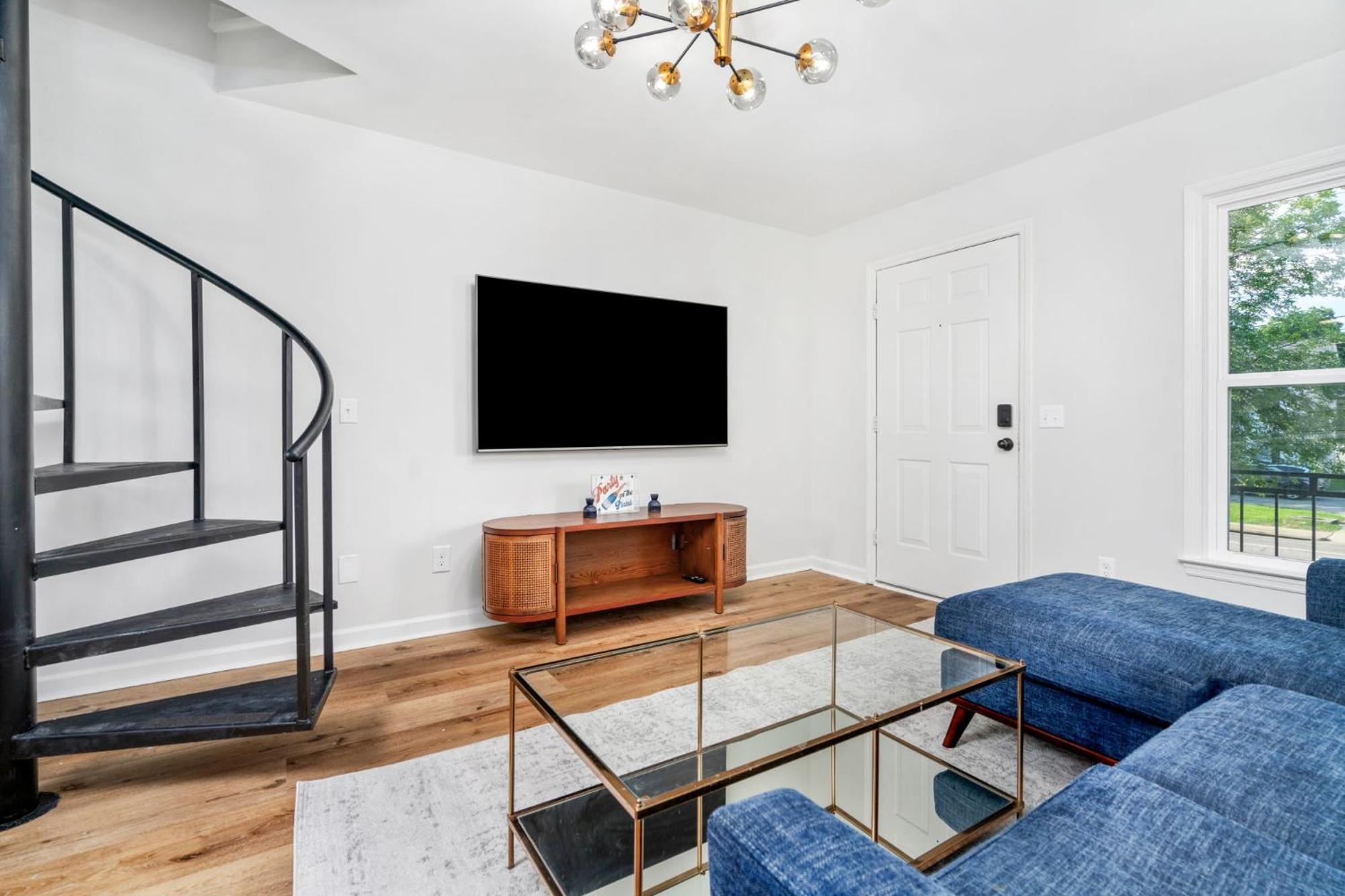 Ferienwohnung Remodeled And New - Walk To Downtown Auburn Exterior foto